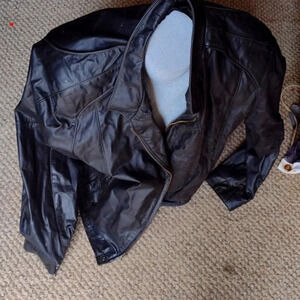 Ram medium leather coat